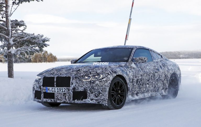 Nuova BMW M4: le foto spia