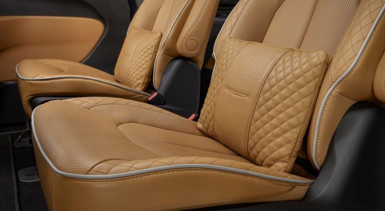 Chrysler Pacifica restyling 2020: immagini ufficiali