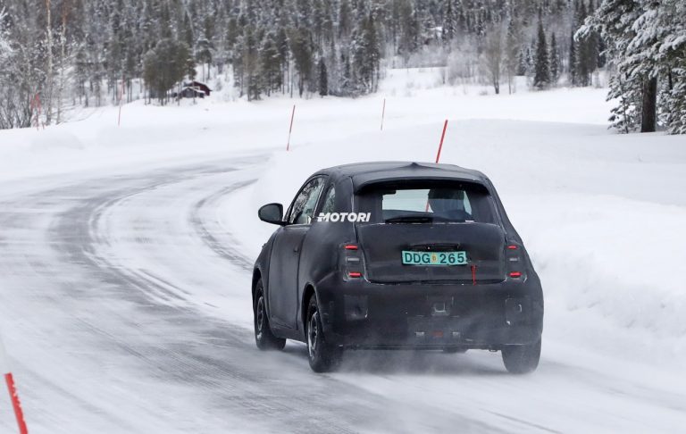 Fiat 500e: le foto spia del nuovo modello elettrico