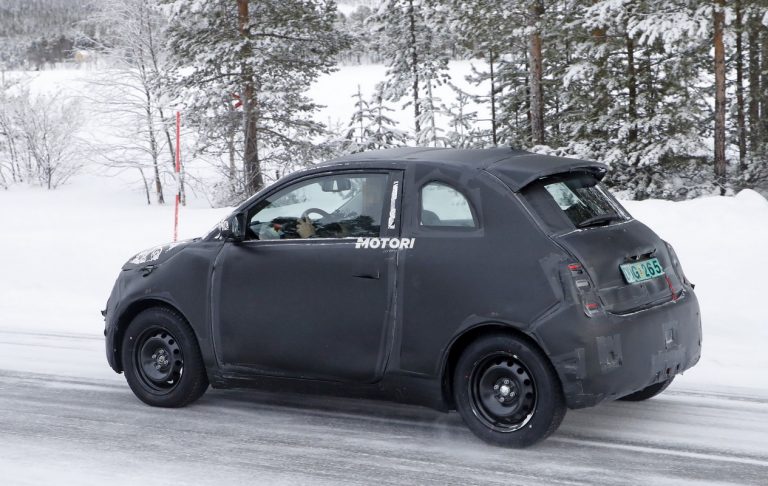 Fiat 500e: le foto spia del nuovo modello elettrico