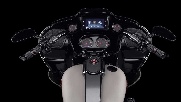 Harley-Davidson Road Glide CVO