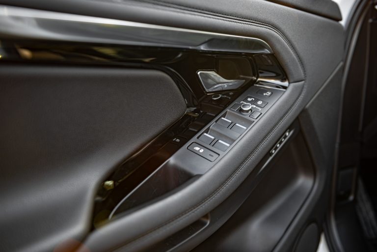 Range Rover Evoque D180 SE R Dynamic: la prova su strada