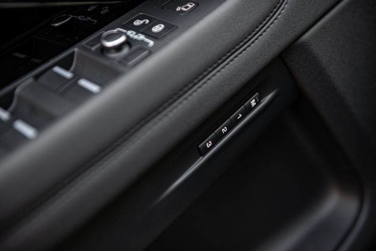 Range Rover Evoque D180 SE R Dynamic: la prova su strada
