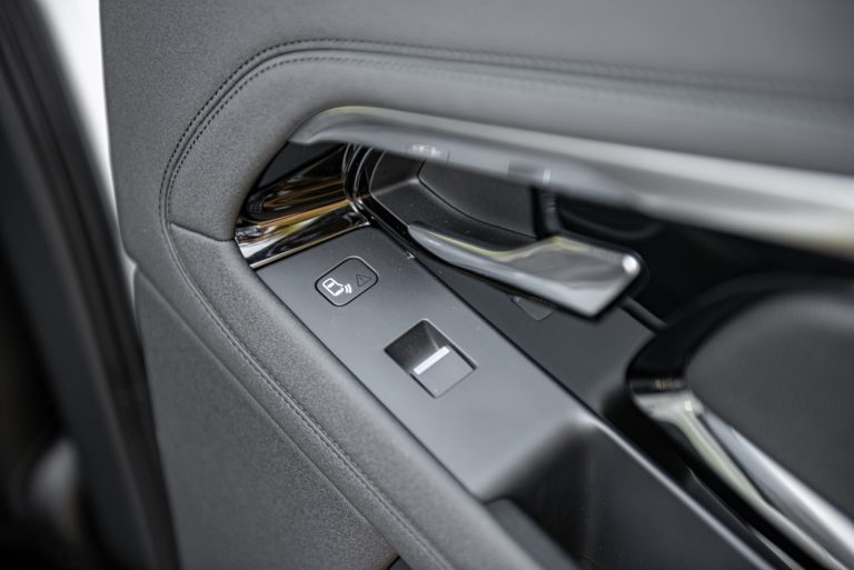 Range Rover Evoque D180 SE R Dynamic: la prova su strada