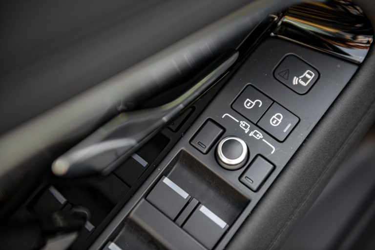 Range Rover Evoque D180 SE R Dynamic: la prova su strada