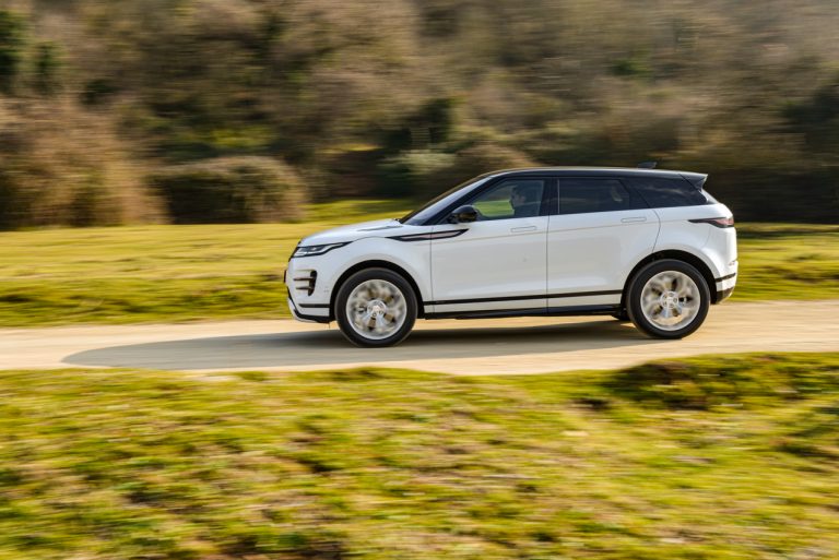 Range Rover Evoque D180 SE R Dynamic: la prova su strada