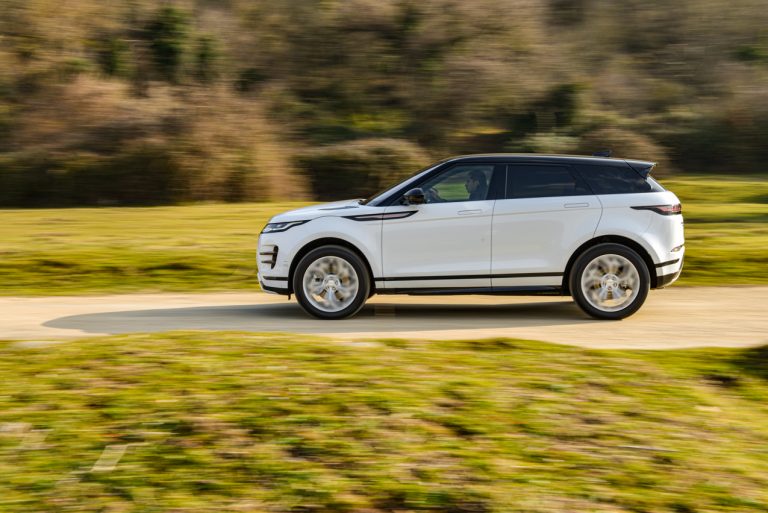 Range Rover Evoque D180 SE R Dynamic: la prova su strada