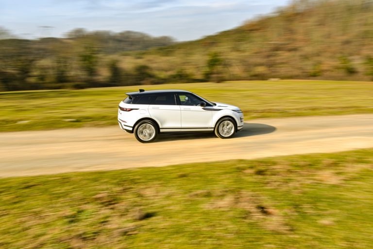 Range Rover Evoque D180 SE R Dynamic: la prova su strada