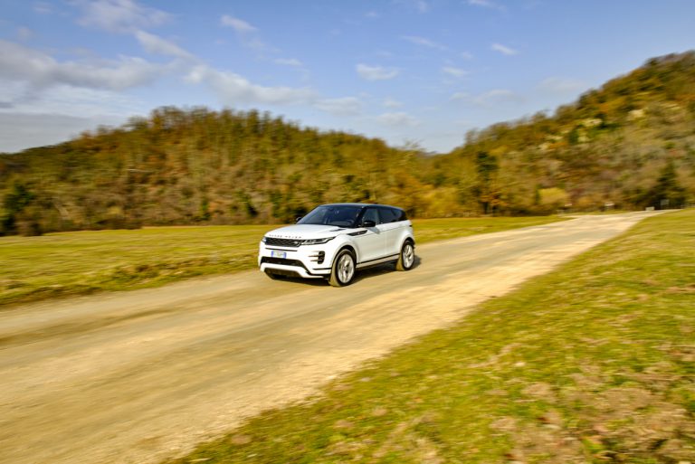 Range Rover Evoque D180 SE R Dynamic: la prova su strada