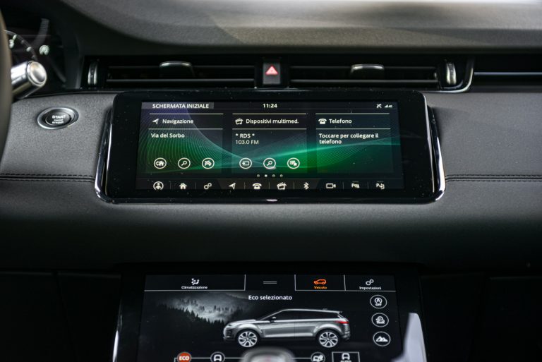 Range Rover Evoque D180 SE R Dynamic: la prova su strada