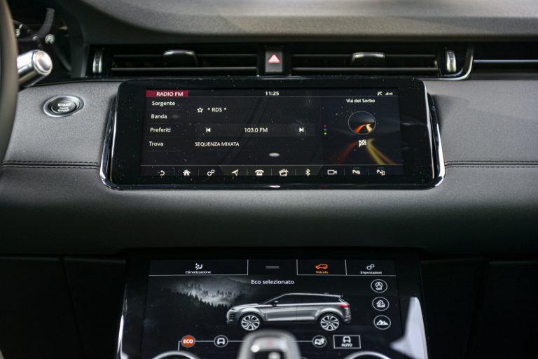 Range Rover Evoque D180 SE R Dynamic: la prova su strada