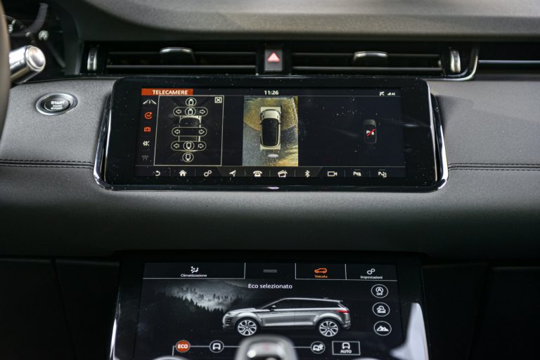 Range Rover Evoque D180 SE R Dynamic: la prova su strada