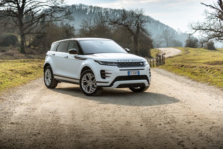Range Rover Evoque D180 SE R Dynamic: la prova su strada