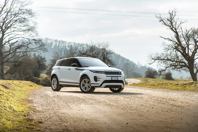 Range Rover Evoque D180 SE R Dynamic: la prova su strada