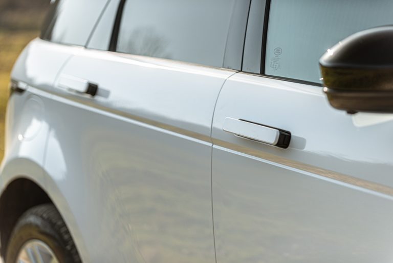 Range Rover Evoque D180 SE R Dynamic: la prova su strada