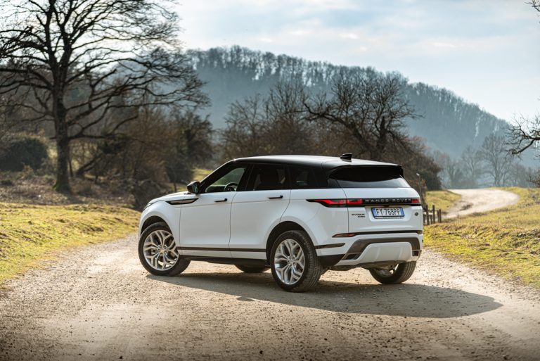 Range Rover Evoque D180 SE R Dynamic: la prova su strada