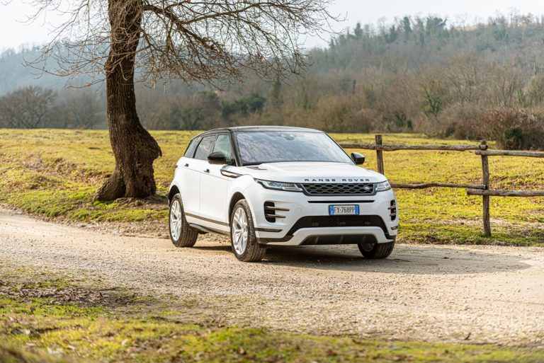 Range Rover Evoque D180 SE R Dynamic: la prova su strada