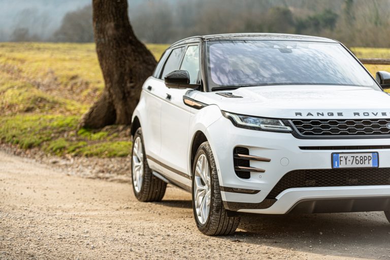 Range Rover Evoque D180 SE R Dynamic: la prova su strada