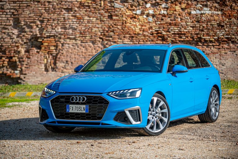 Audi A4 Avant 40 TDI S Line Edition Quattro S tronic: la prova su strada