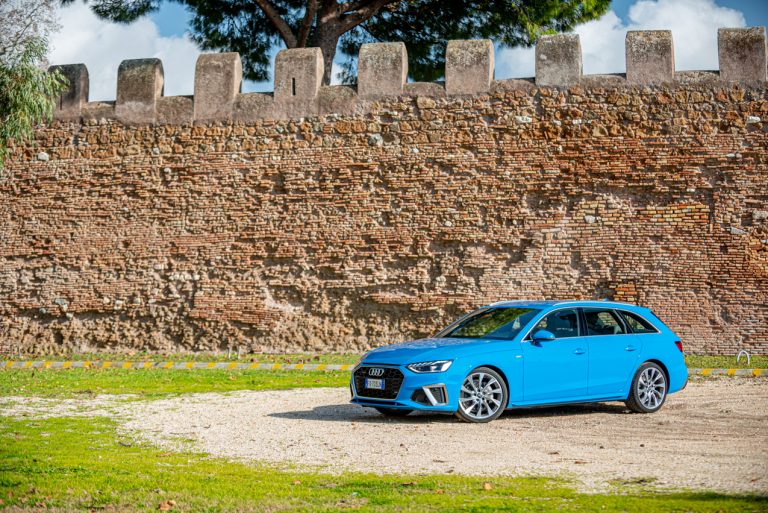 Audi A4 Avant 40 TDI S Line Edition Quattro S tronic: la prova su strada