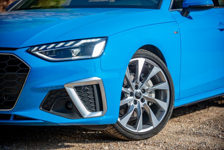 Audi A4 Avant 40 TDI S Line Edition Quattro S tronic: la prova su strada