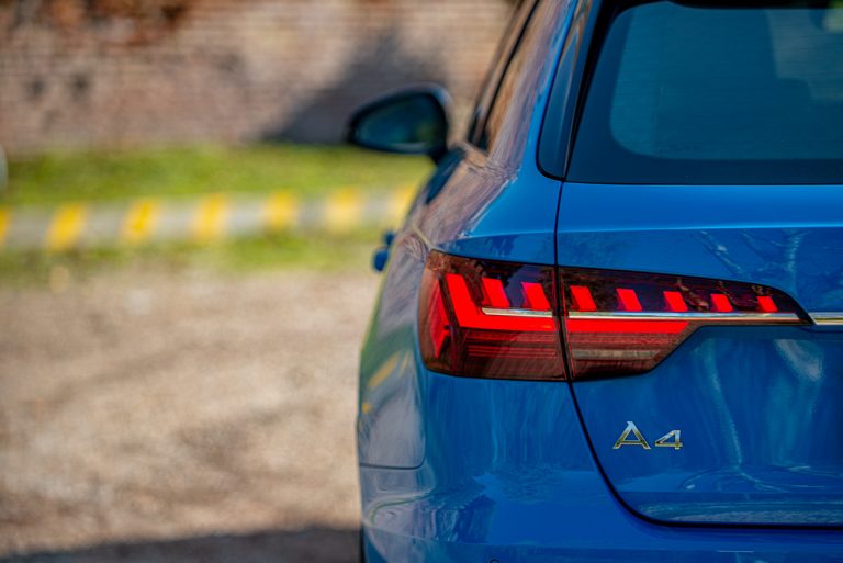 Audi A4 Avant 40 TDI S Line Edition Quattro S tronic: la prova su strada