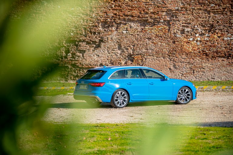 Audi A4 Avant 40 TDI S Line Edition Quattro S tronic: la prova su strada