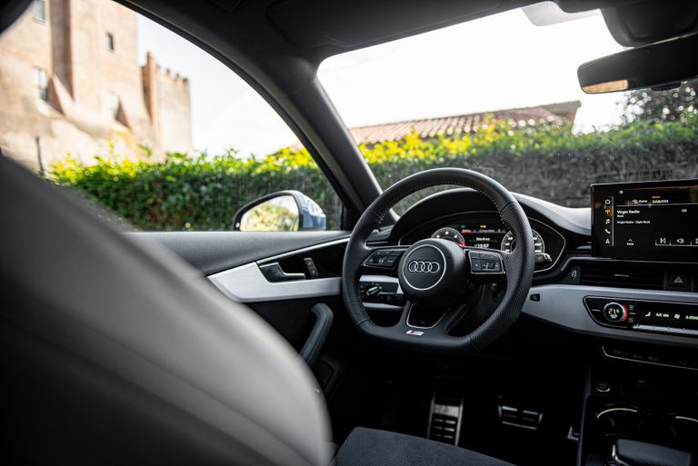 Audi A4 Avant 40 TDI S Line Edition Quattro S tronic: la prova su strada