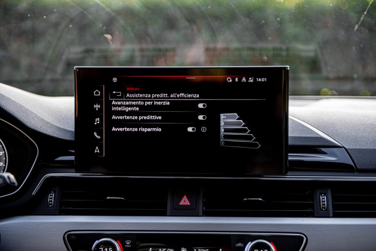 Audi A4 Avant 40 TDI S Line Edition Quattro S tronic: la prova su strada