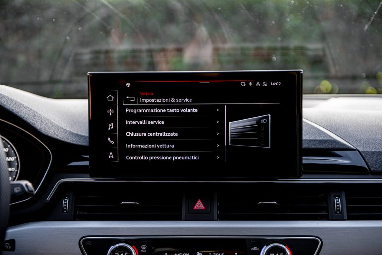 Audi A4 Avant 40 TDI S Line Edition Quattro S tronic: la prova su strada