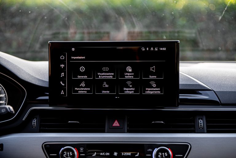 Audi A4 Avant 40 TDI S Line Edition Quattro S tronic: la prova su strada