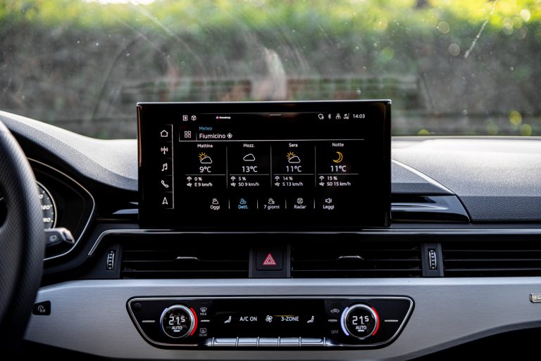 Audi A4 Avant 40 TDI S Line Edition Quattro S tronic: la prova su strada