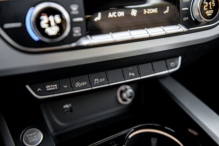 Audi A4 Avant 40 TDI S Line Edition Quattro S tronic: la prova su strada