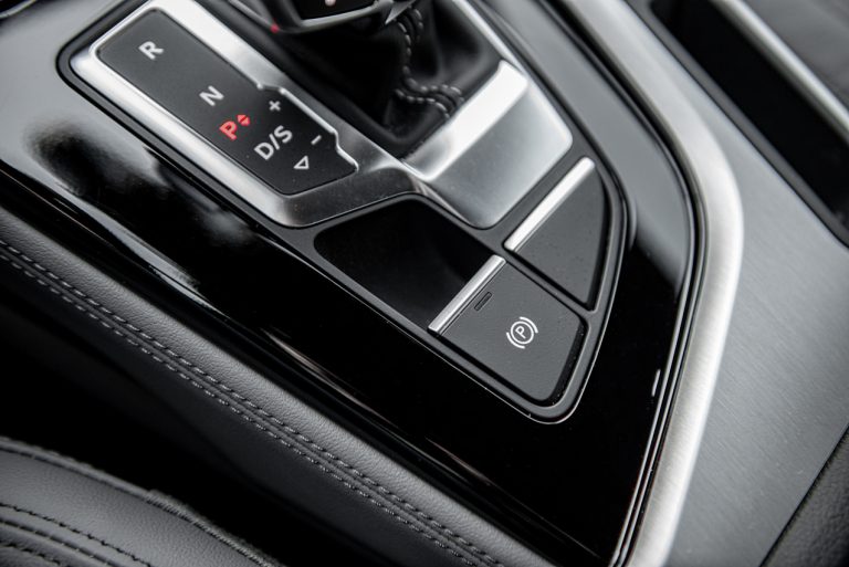 Audi A4 Avant 40 TDI S Line Edition Quattro S tronic: la prova su strada