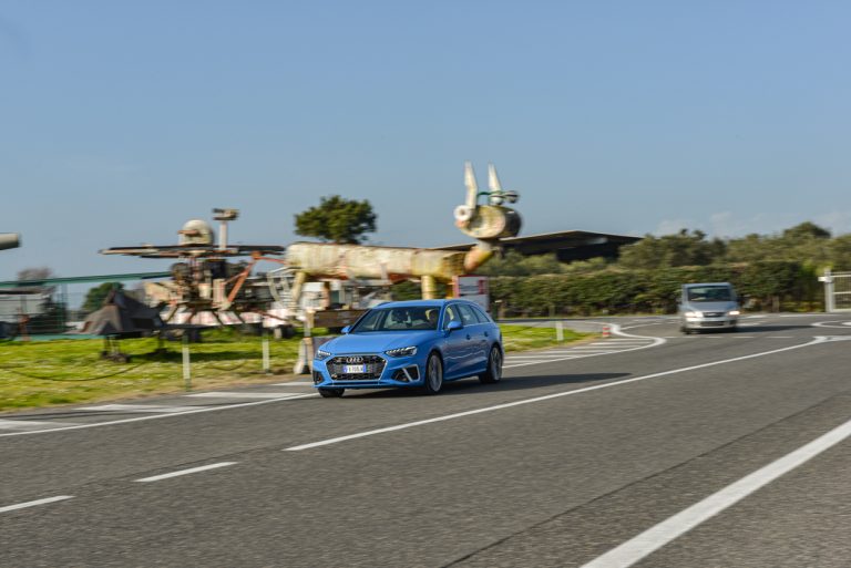 Audi A4 Avant 40 TDI S Line Edition Quattro S tronic: la prova su strada