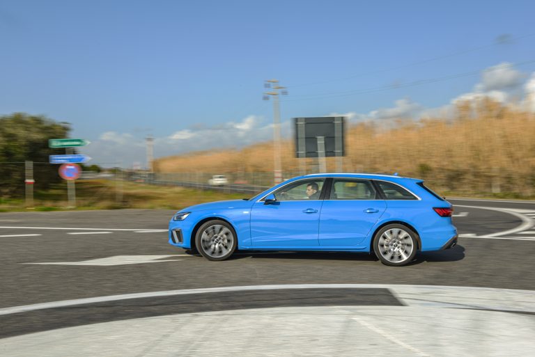 Audi A4 Avant 40 TDI S Line Edition Quattro S tronic: la prova su strada
