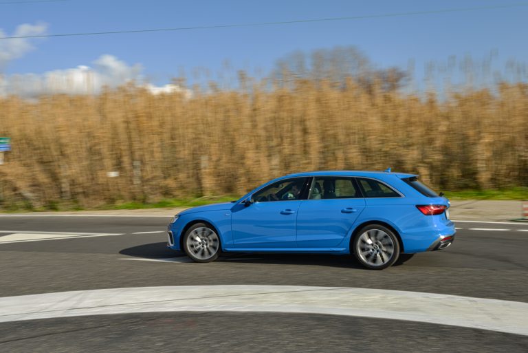 Audi A4 Avant 40 TDI S Line Edition Quattro S tronic: la prova su strada