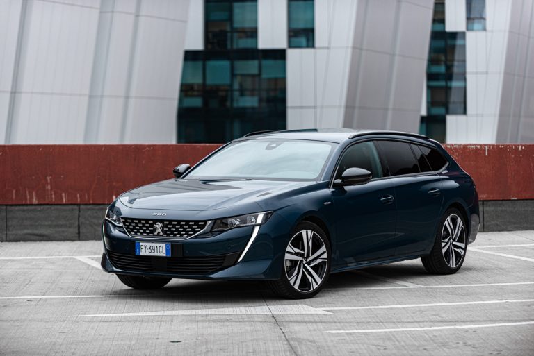 Peugeot 508 SW GT: la prova su strada