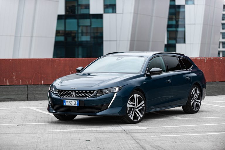 Peugeot 508 SW GT: la prova su strada