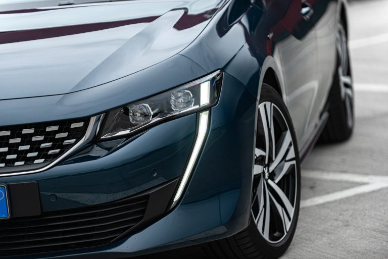 Peugeot 508 SW GT: la prova su strada