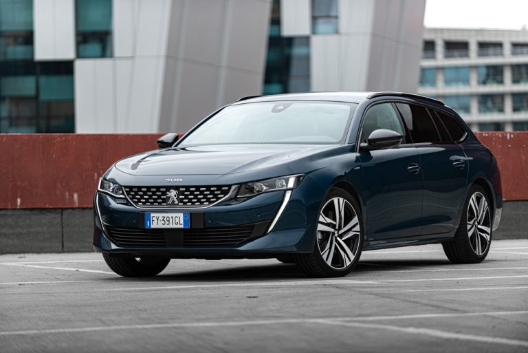 Peugeot 508 SW GT: la prova su strada