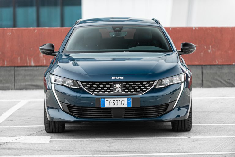 Peugeot 508 SW GT: la prova su strada