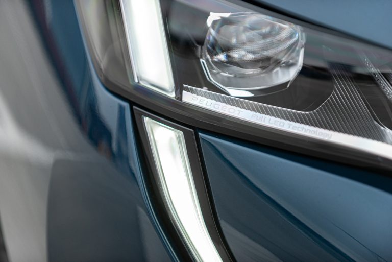Peugeot 508 SW GT: la prova su strada