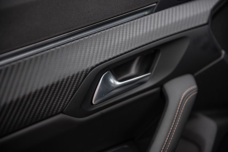Peugeot 508 SW GT: la prova su strada