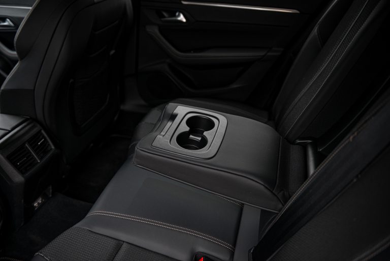 Peugeot 508 SW GT: la prova su strada