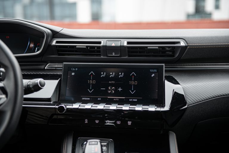 Peugeot 508 SW GT: la prova su strada