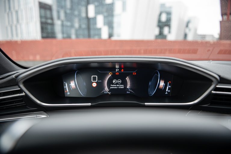 Peugeot 508 SW GT: la prova su strada