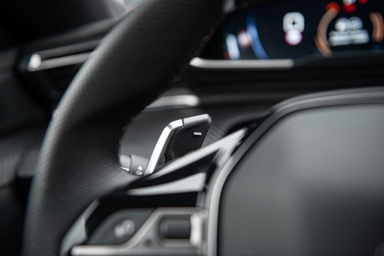 Peugeot 508 SW GT: la prova su strada