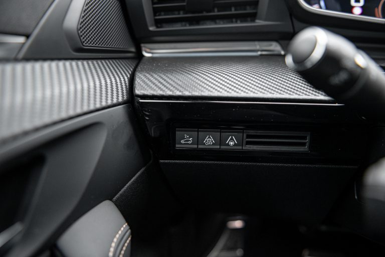 Peugeot 508 SW GT: la prova su strada