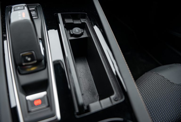 Peugeot 508 SW GT: la prova su strada